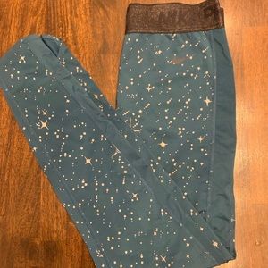 NIKE leggings size M